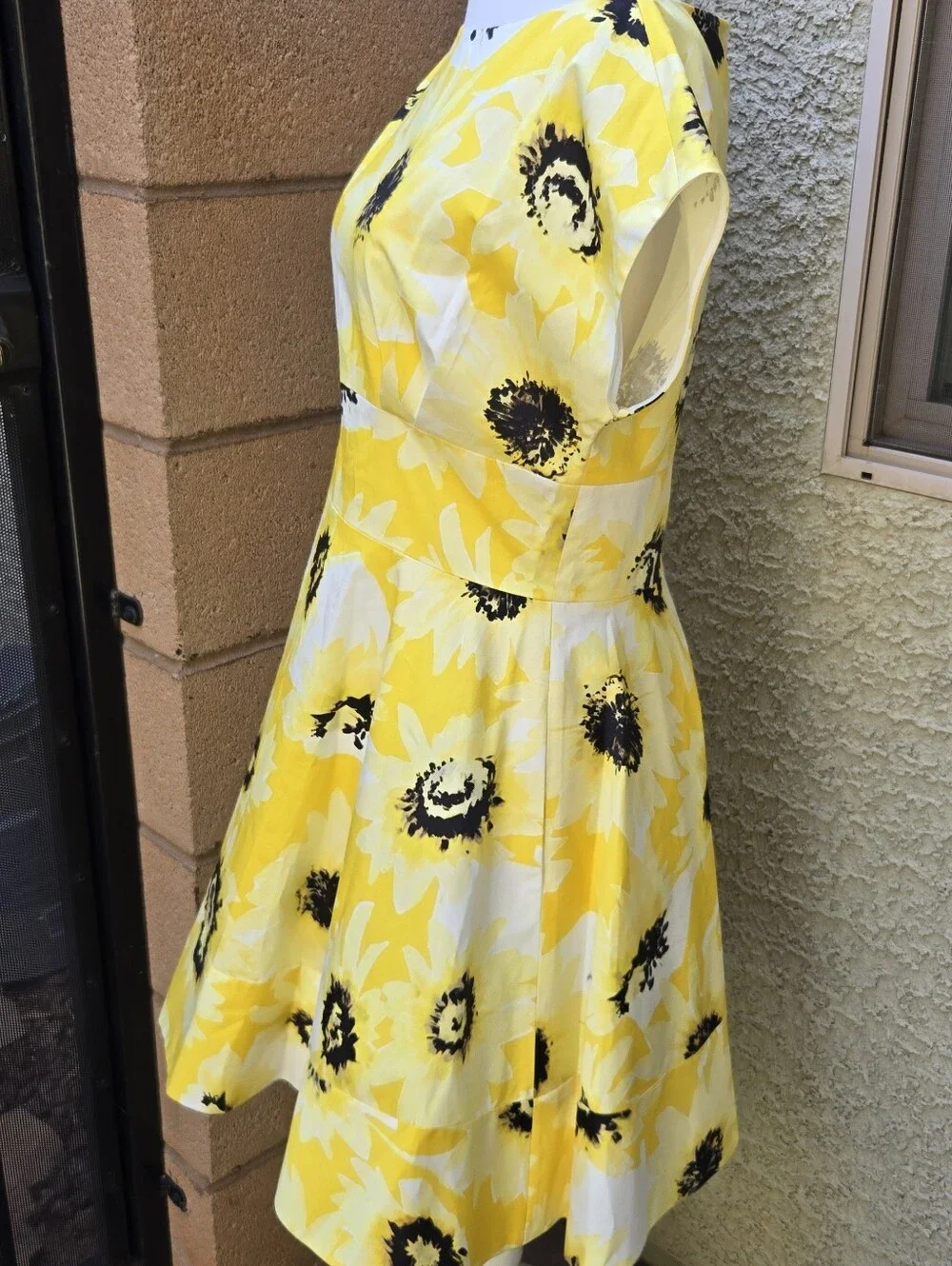 Kate Spade Sunny Daisy Fiorella Yellow Fit-and-Flare Dress NWT